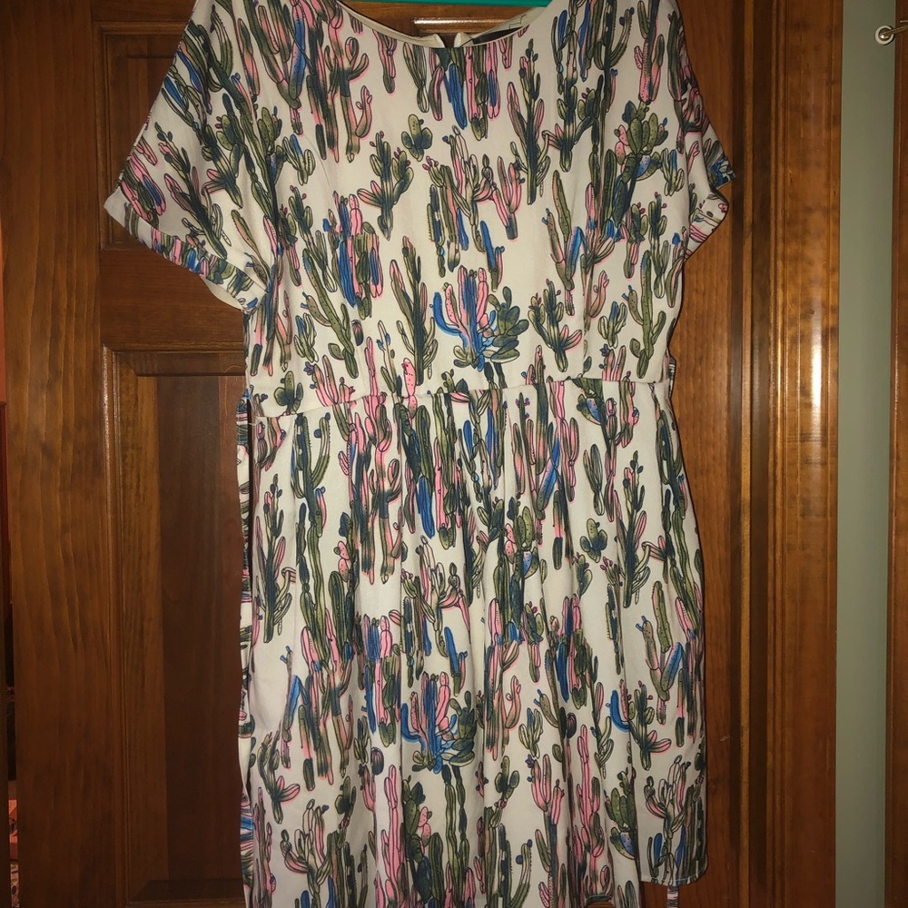 Cactus Pattern Dress with Zipper